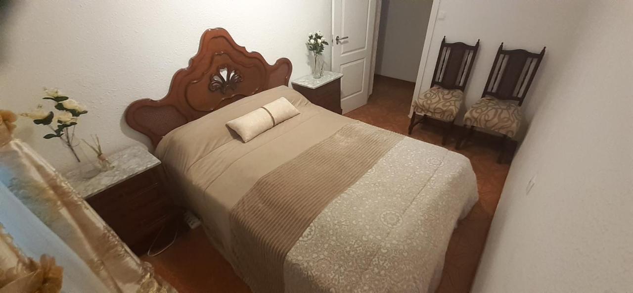 Alicante Room *